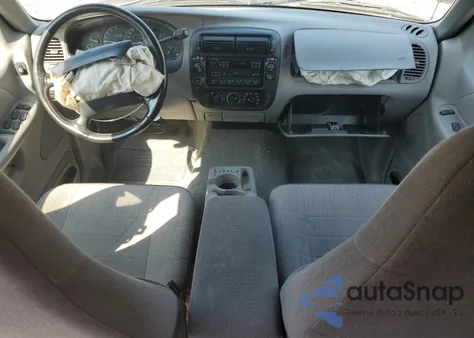 1995 Ford Explorer из США, поврежденный, VIN 1FMDU34X1SUB12893